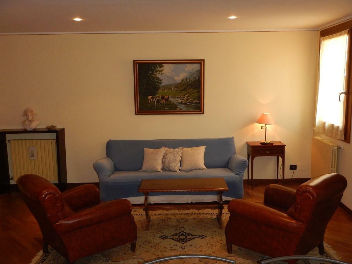 Romantic Escapade In Venice Apartment ภายนอก รูปภาพ