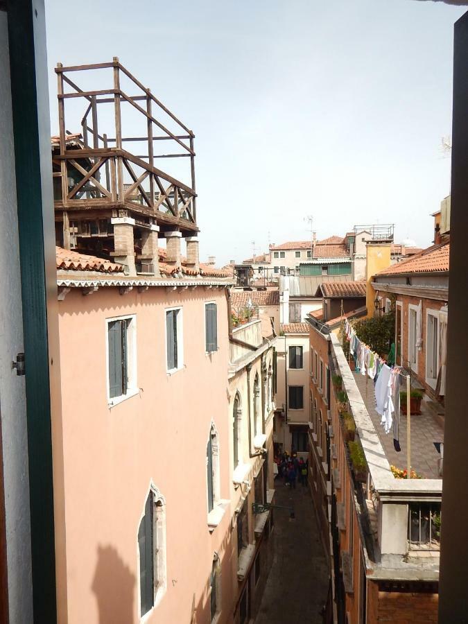 Romantic Escapade In Venice Apartment ภายนอก รูปภาพ
